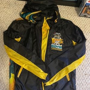 2021 Gasparilla Michelob Ultra pure Gold Challenge Jacket M